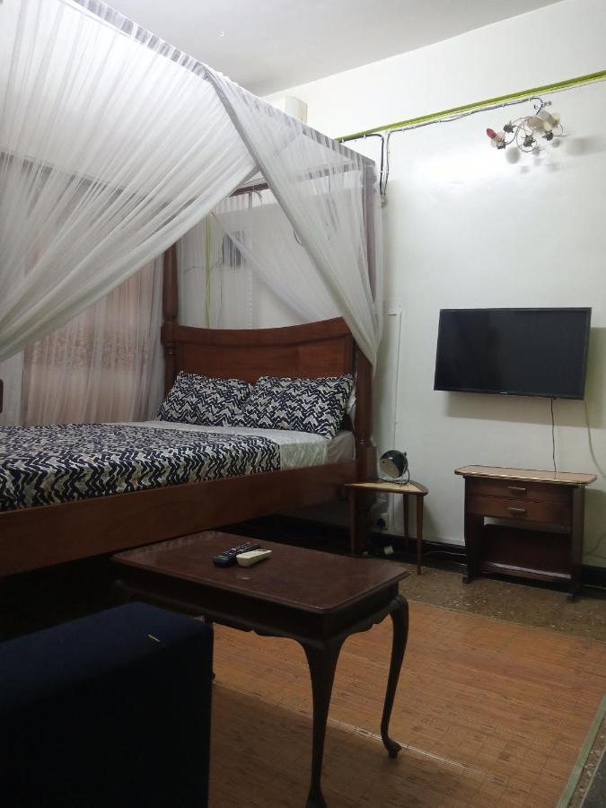 Safi Apartment Момбаса Экстерьер фото