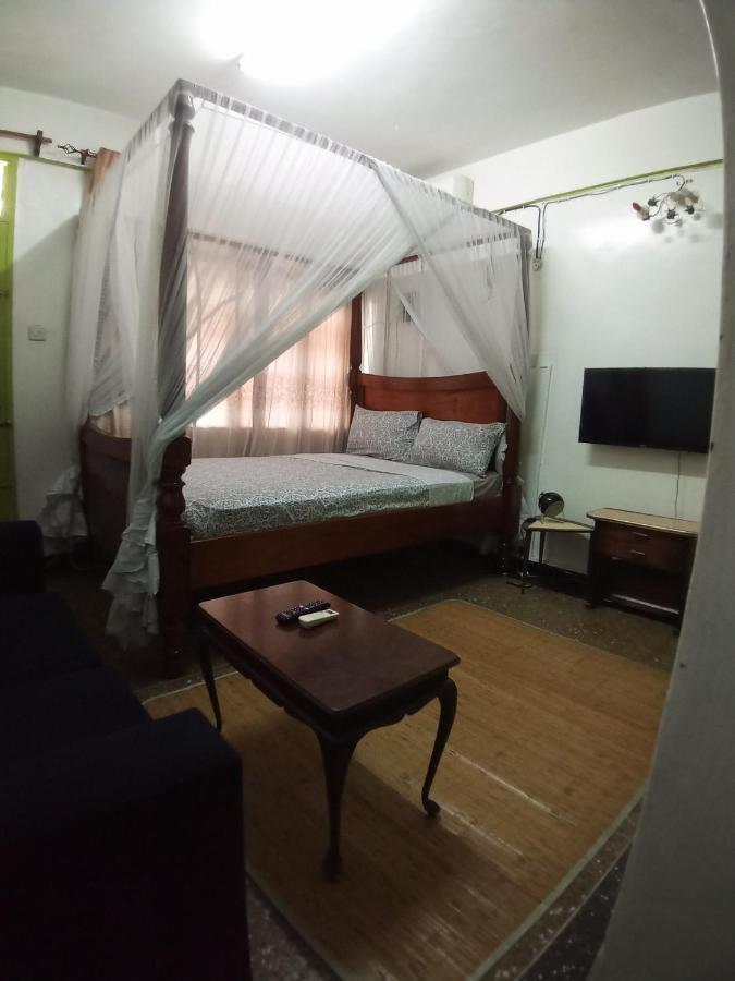 Safi Apartment Момбаса Экстерьер фото